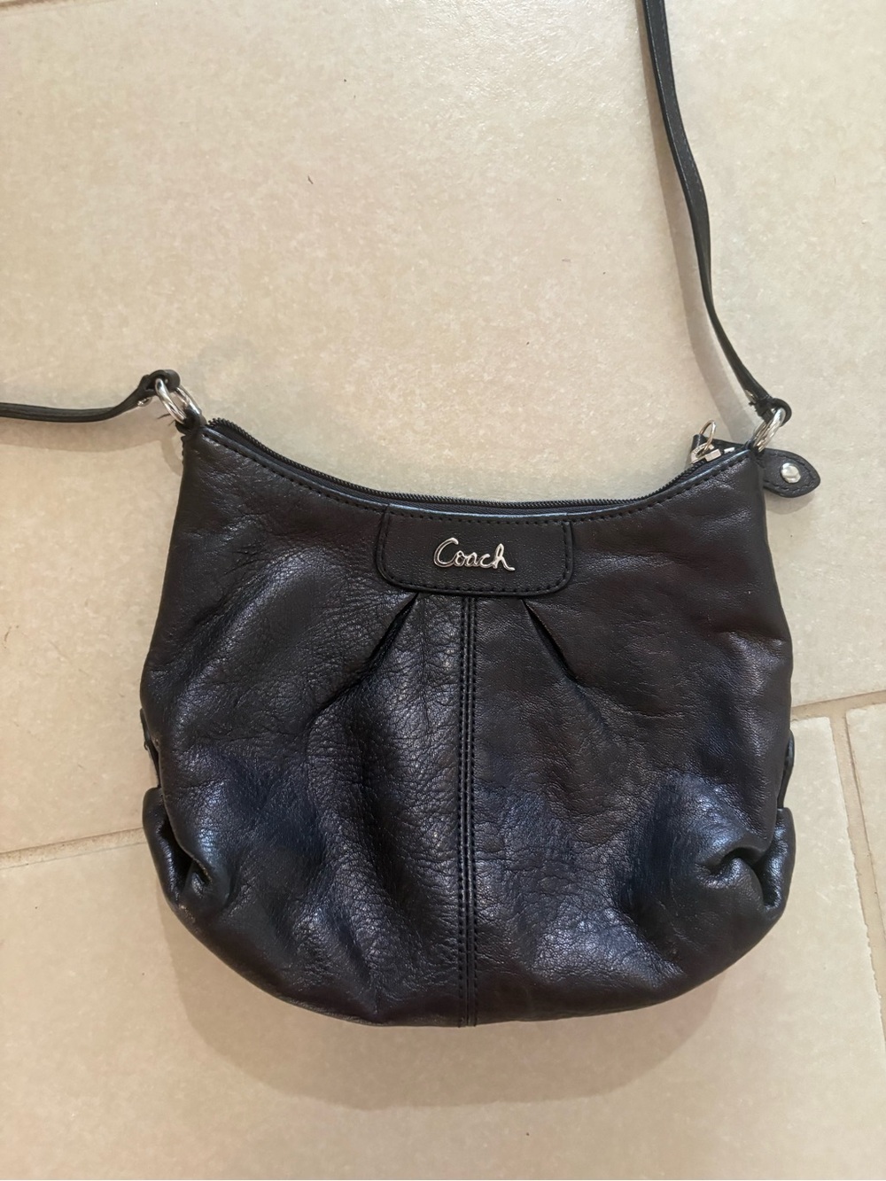 Coach Ashley Vintage Black leather Crossbody Bag Pleated Silver Zip Purple lined